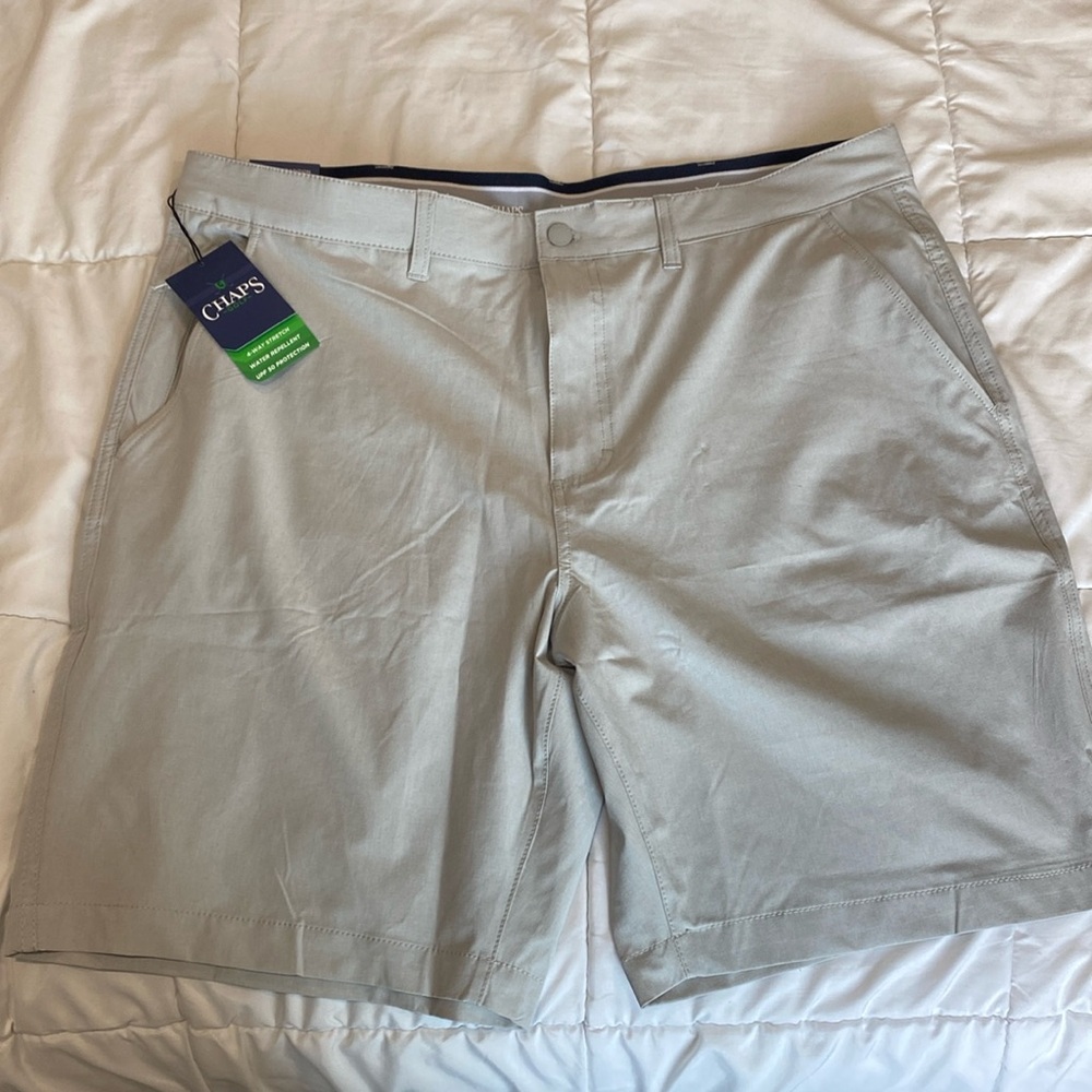 Chaps golf shorts men's 40